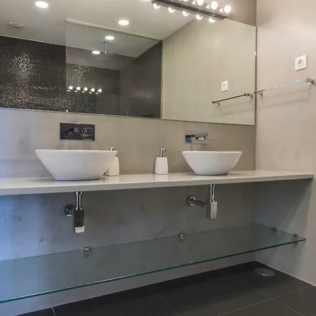 Lapa View Апартаменти *